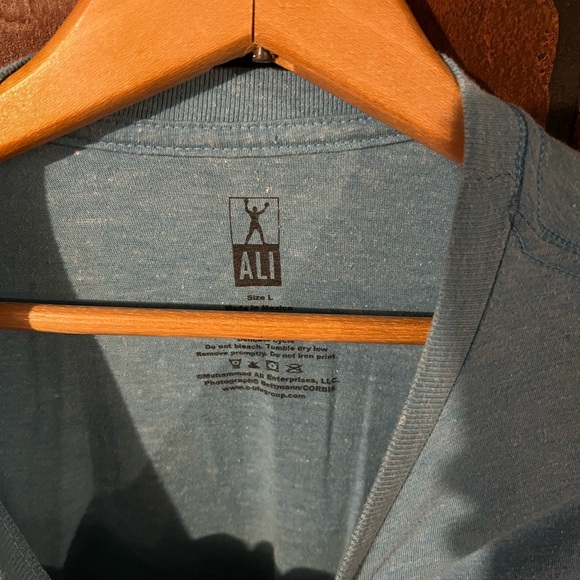 Large Muhammad Ali T-Shirt. 🥊🥊🥊🥊 - Picture 3 of 3